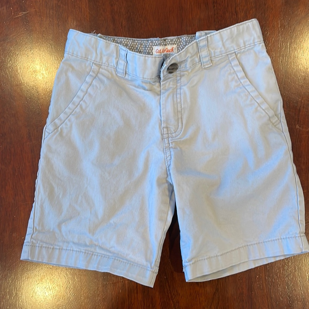 Light gray boys chino shorts